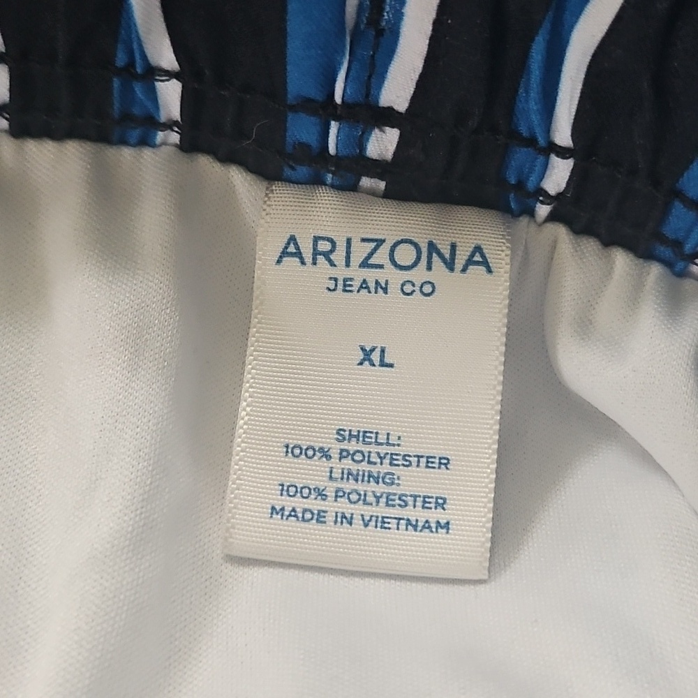 Arizona Striped Swim Shorts with 6.5" Inseam NWT - Picture 9 of 9